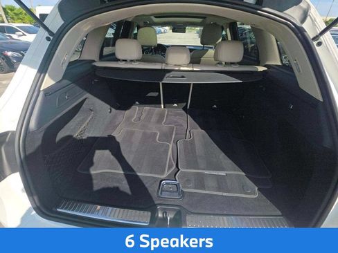 Used 2022 Mercedes-Benz GLC 300 4MATIC image 6