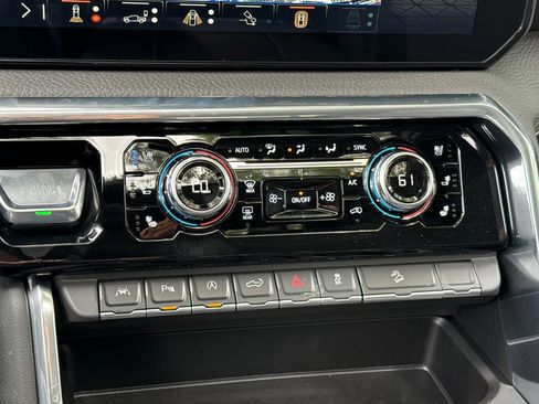 New 2026 GMC Sierra 1500 Denali w/ Denali Reserve Package image 21