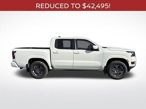 New 2026 Nissan Frontier SV w/ All-Weather Content Package AWD/4WD image 2