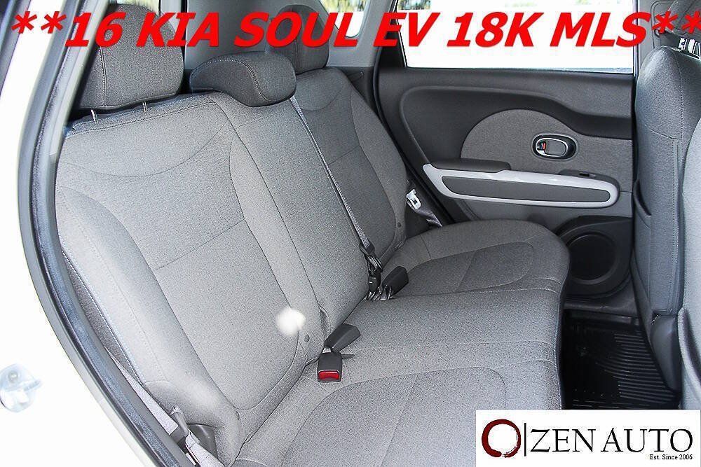 Used 2016 Kia Soul EV FWD image 30