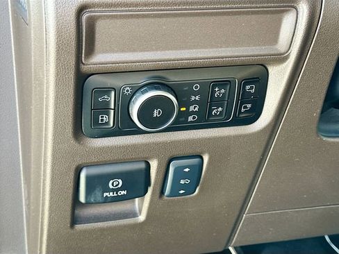 Used 2025 Ford F150 King Ranch AWD/4WD image 10