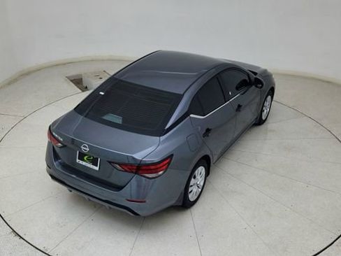 Used 2025 Nissan Sentra S image 77