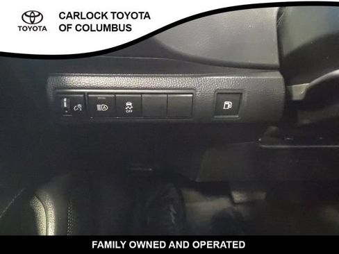 Used 2025 Toyota Corolla SE FWD image 23