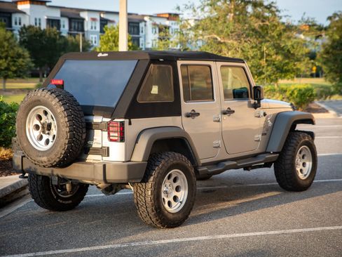 Used 2016 Jeep Wrangler Unlimited Sport w/ Quick Order Package 24S image 3