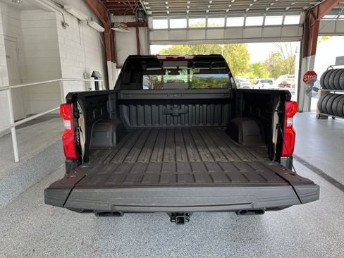 New 2026 Chevrolet Silverado 1500 High Country w/ Midnight Edition AWD/4WD image 8