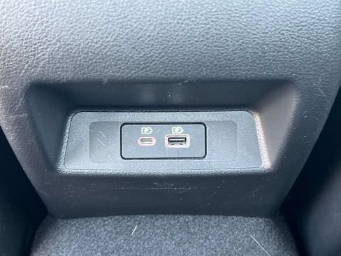 Used 2024 Nissan Altima 2.5 SV FWD image 36