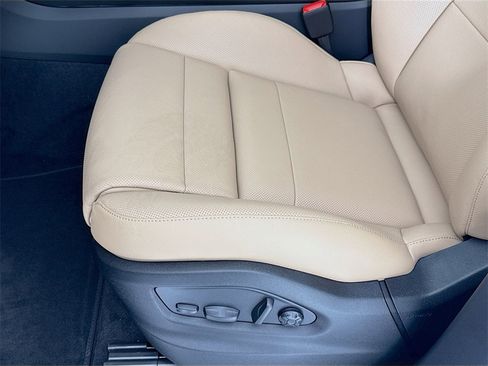 New 2026 Porsche Cayenne E-Hybrid image 14