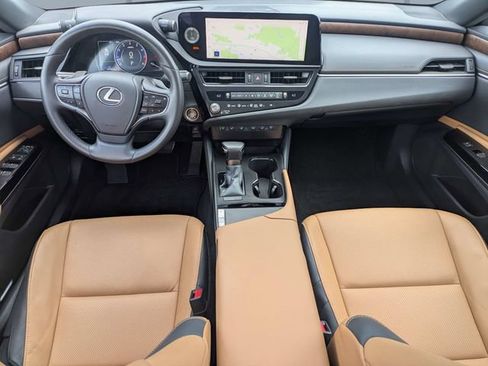 Used 2024 Lexus ES 350 w/ Premium Package FWD image 14