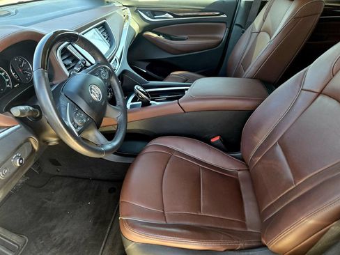 Used 2019 Buick Enclave Avenir w/ Avenir Technology Package FWD image 12
