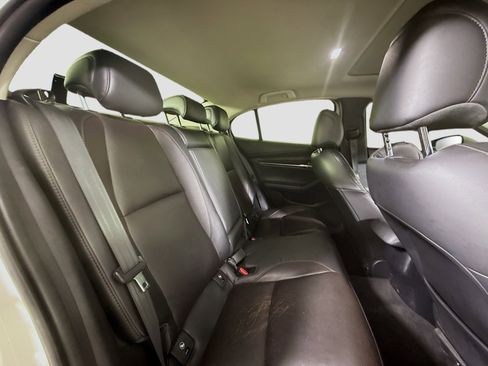 Used 2020 MAZDA MAZDA3 Sedan w/ Premium Package image 27