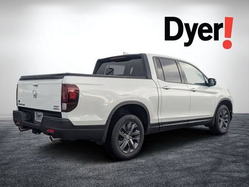Used 2021 Honda Ridgeline Sport image 3