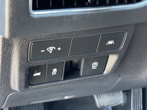 Certified 2022 Hyundai Sonata SEL w/ Convenience Package image 17