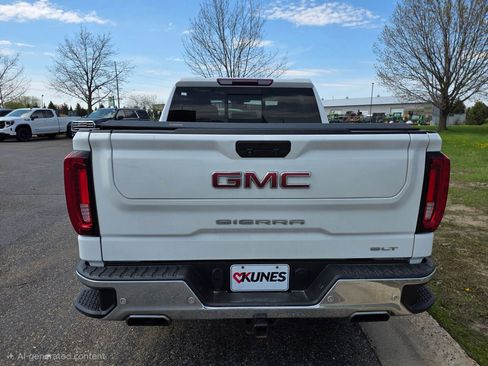 Used 2019 GMC Sierra 1500 SLT w/ SLT Premium Plus Package AWD/4WD image 8