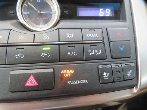 Used 2017 Lexus NX 200t F Sport image 43