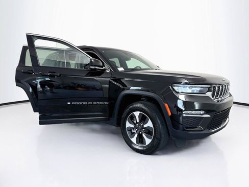 Used 2024 Jeep Grand Cherokee Limited 4xe AWD/4WD image 39