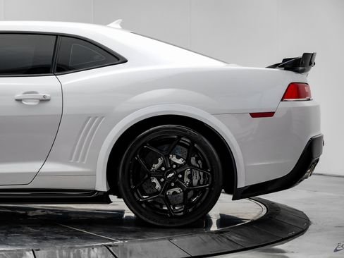 Used 2015 Chevrolet Camaro Z/28 image 7