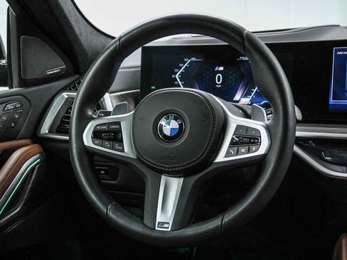 Used 2024 BMW X6 xDrive40i w/ Executive Package image 16