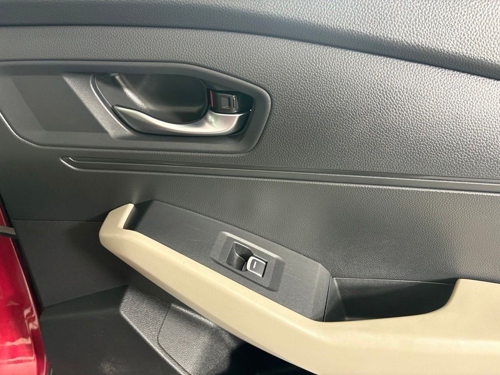 Used 2023 Honda Accord LX image 15