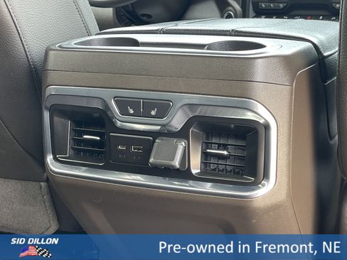 Used 2023 GMC Sierra 3500 Denali w/ Denali Ultimate Package image 11