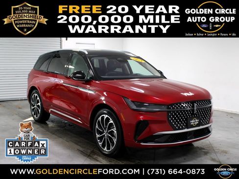 Used 2024 Lincoln Nautilus Reserve image 1