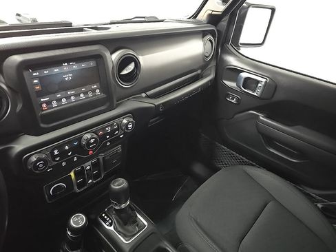 Used 2023 Jeep Wrangler Unlimited Sport AWD/4WD image 25