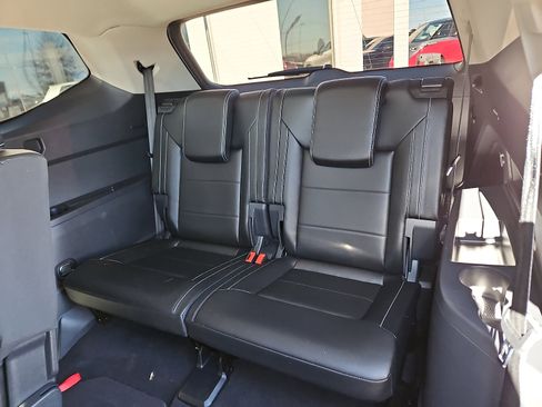 Used 2023 Volkswagen Atlas SE image 8