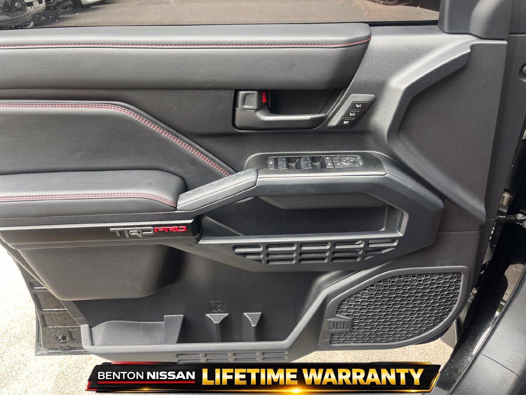 Used 2025 Toyota 4Runner TRD Pro AWD/4WD image 5