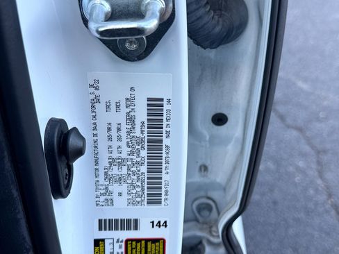 Used 2022 Toyota Tacoma TRD Off-Road image 21