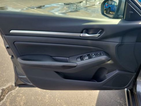 Certified 2022 Nissan Altima 2.5 SV image 21