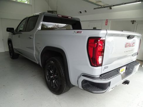 Certified 2024 GMC Sierra 1500 Elevation w/ X31 Off-Road Package AWD/4WD image 18