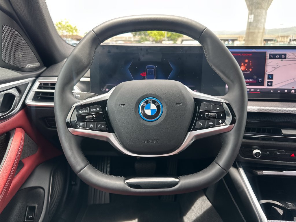 Used 2025 BMW i4 eDrive40 w/ Premium Package RWD image 15