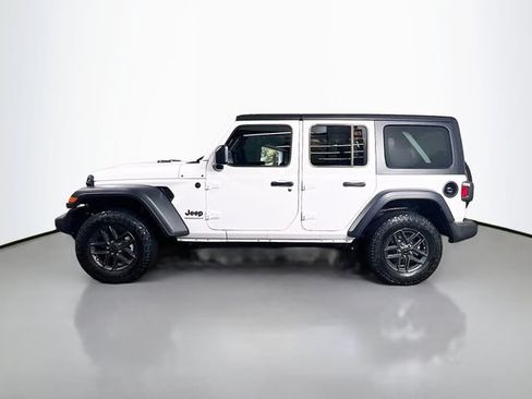 Used 2024 Jeep Wrangler Unlimited Sport AWD/4WD image 6