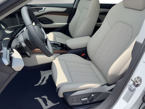 New 2026 Audi A6 Premium Plus AWD/4WD image 5