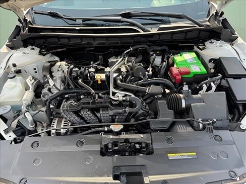 Used 2023 Nissan Altima 2.5 SV w/ SV Premium Package FWD image 18