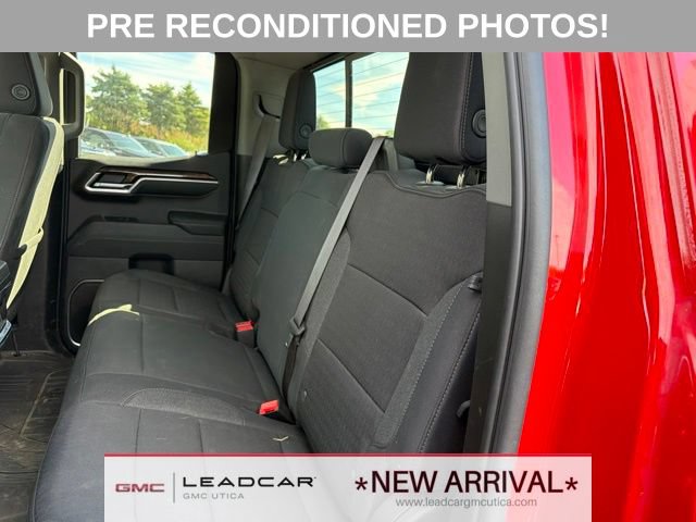 Used 2024 GMC Sierra 1500 Elevation w/ Preferred Package AWD/4WD image 16