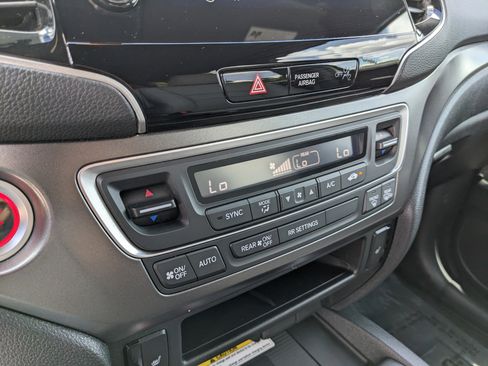Used 2022 Honda Passport EX-L image 25