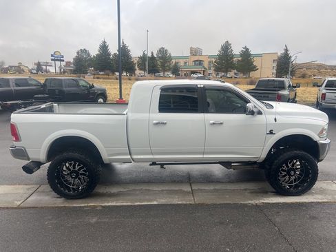 Used 2014 RAM 3500 Laramie w/ Cold Weather Group image 7