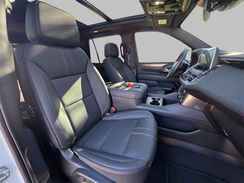 Used 2024 Chevrolet Tahoe RST w/ Luxury Package image 16