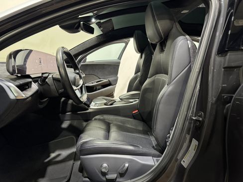 Used 2022 Lucid Air Grand Touring image 11