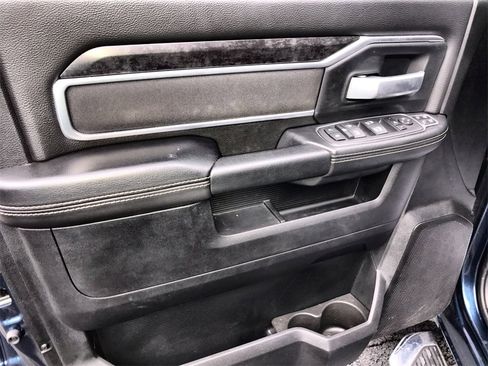 Used 2024 RAM 2500 Big Horn w/ Level 2 Equipment Group image 13