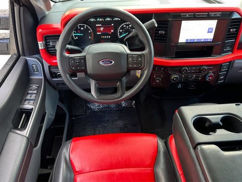 Used 2023 Ford F250 XLT w/ FX4 Off-Road Package image 14