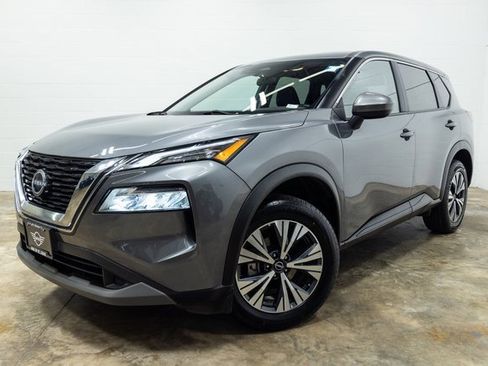 Used 2023 Nissan Rogue SV image 8