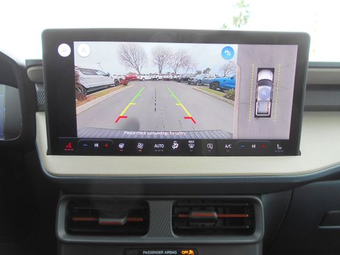 New 2026 Ford Maverick Lariat w/ 4K Tow Package image 12