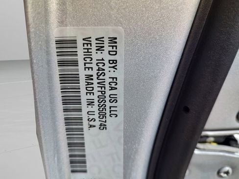 New 2025 Jeep Grand Wagoneer Series II Obsidian w/ Quick Order Packagew 28T image 35