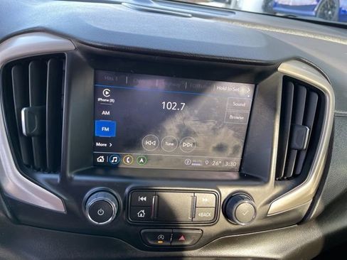 Used 2024 GMC Terrain Denali w/ Denali Premium Package image 10