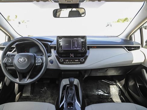 Certified 2022 Toyota Corolla LE FWD image 13