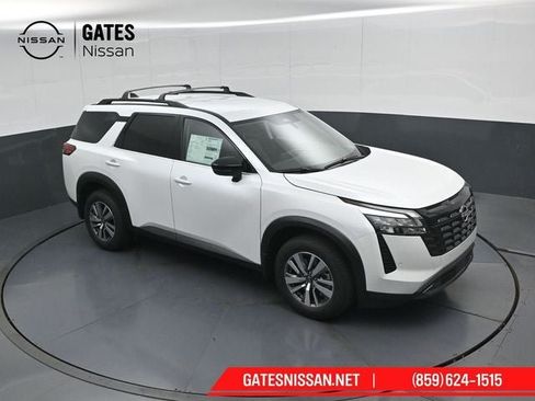 New 2026 Nissan Pathfinder SL AWD/4WD image 50