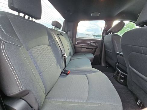 Used 2025 RAM 2500 Big Horn AWD/4WD image 29