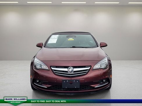 Used 2018 Buick Cascada Premium image 2