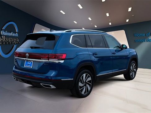 New 2026 Volkswagen Atlas SEL image 5